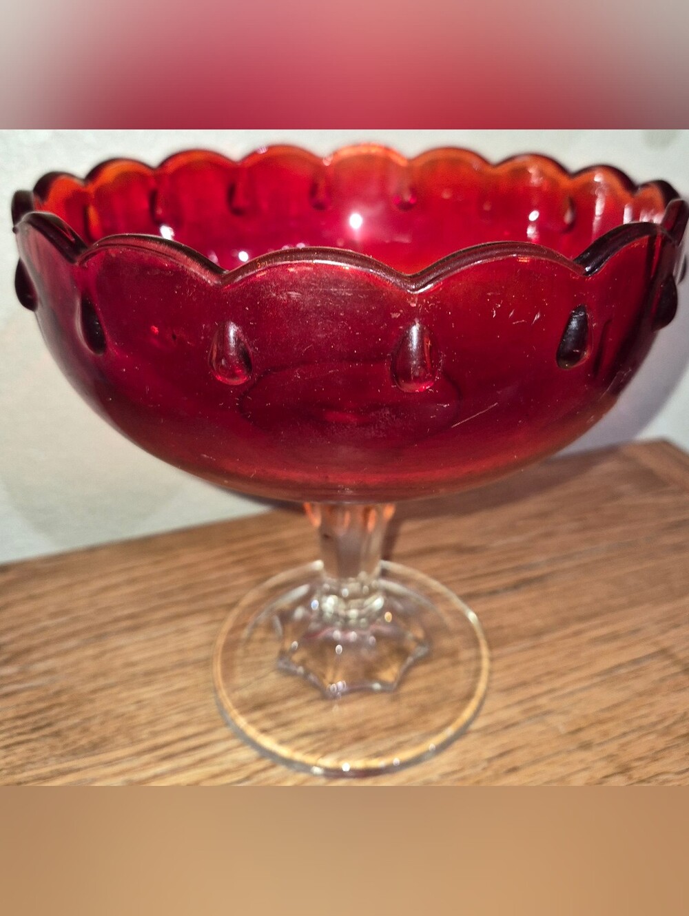Vintage Indiana Glass Tear Drop compote dish w/ a ruby red bowl w/ Scalloped Rim